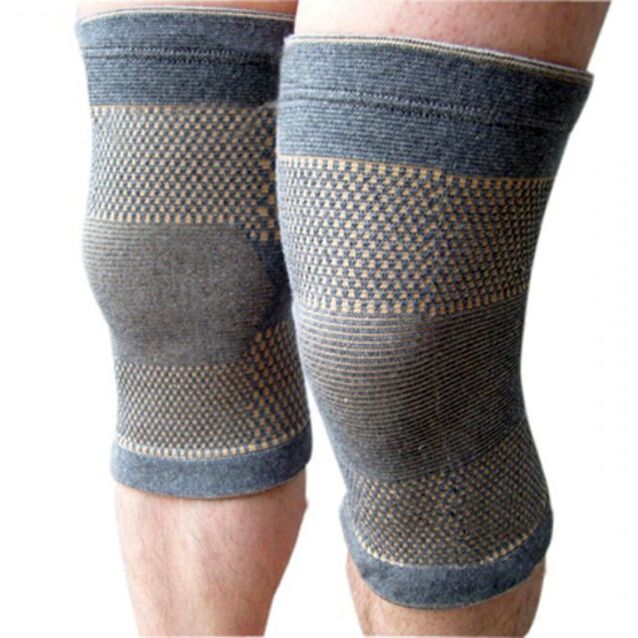Во почетната фаза на артроза на коленото зглоб, се препорачува да се носи фиксирачки завој